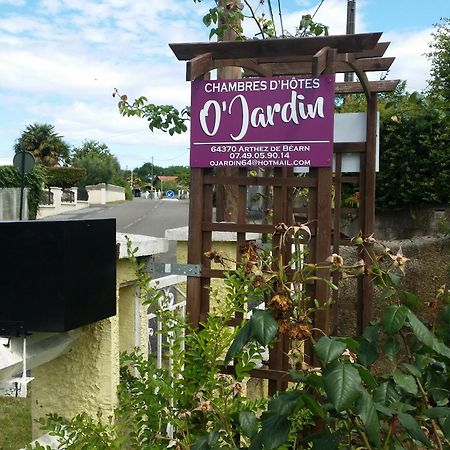 Bed and Breakfast O'jardin Arthez-de-Bearn Exterior foto